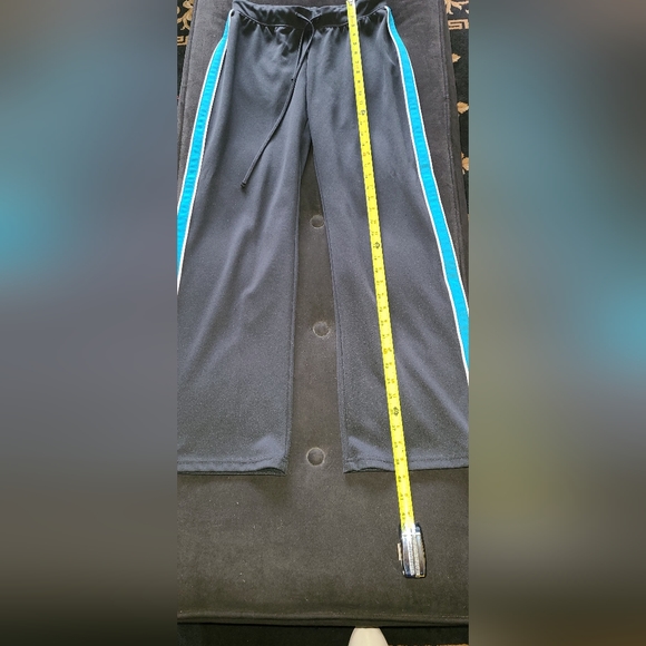 Sportsuit - Picture 6 of 7